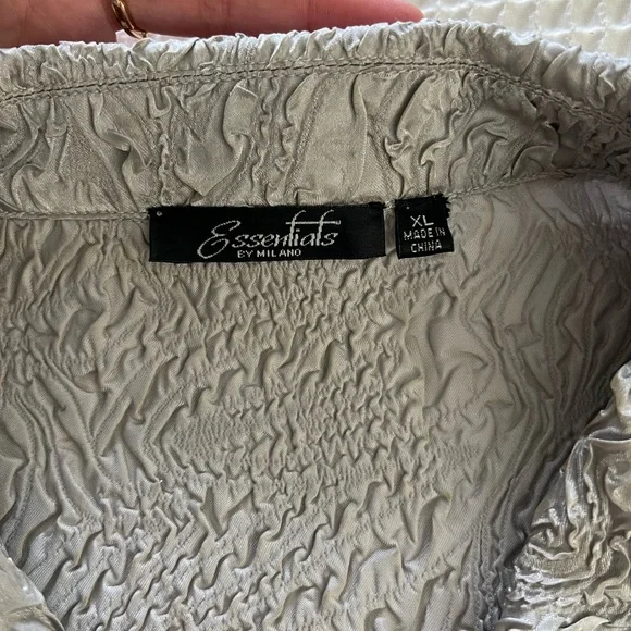 Vintage Metallic Textured Button-Down Blouse - silver, size XL - Picture 4 of 5